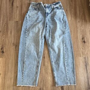 Stylish Women's City Blues Barrel Leg Jeans